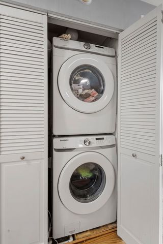 4422 N ASHLAND Avenue G, Chicago, IL 60640