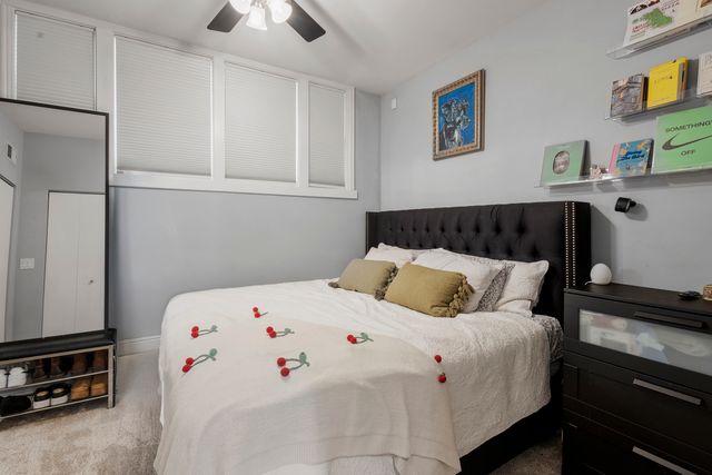 4422 N ASHLAND Avenue G, Chicago, IL 60640