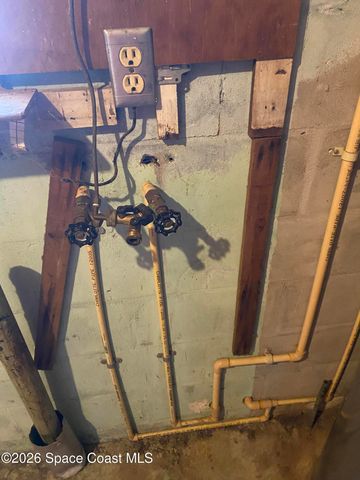 1465 Hillcrest Drive, Melbourne, FL 32935