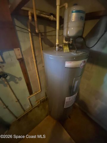 1465 Hillcrest Drive, Melbourne, FL 32935