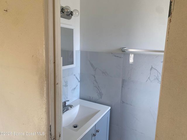 1465 Hillcrest Drive, Melbourne, FL 32935