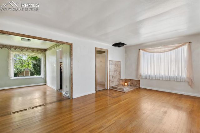 305 W Brookside Street, Colorado Springs, CO 80905