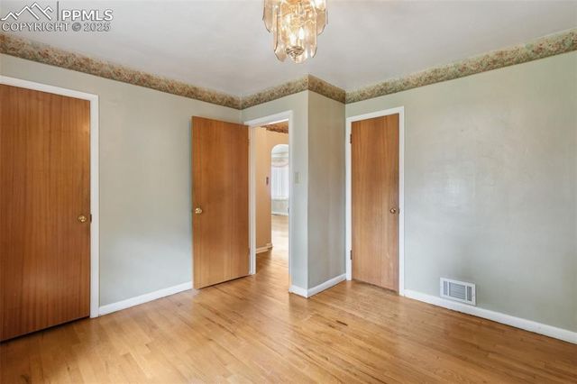 305 W Brookside Street, Colorado Springs, CO 80905