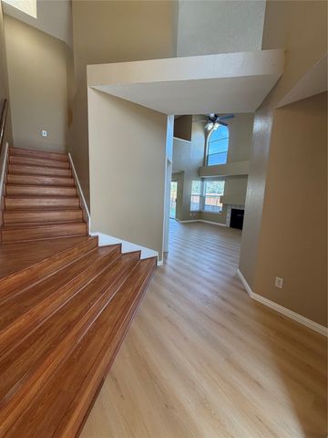 705 Cimarron Trail, Irving, TX 75063