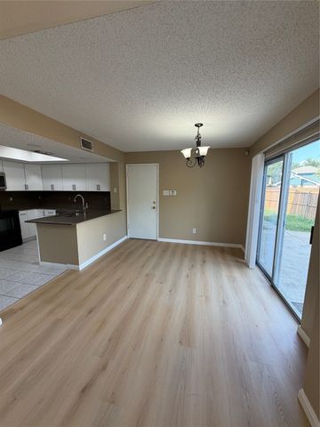 705 Cimarron Trail, Irving, TX 75063