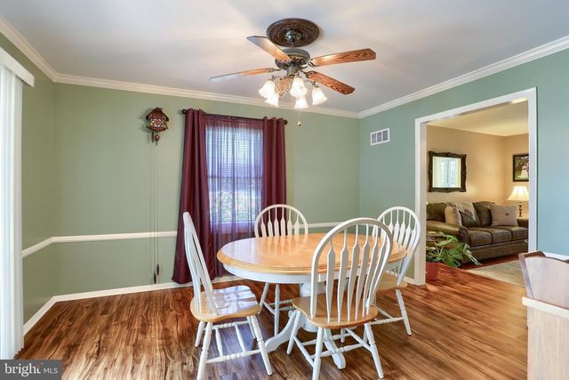 429 RIDGEFORD RD, Dallastown, PA 17313