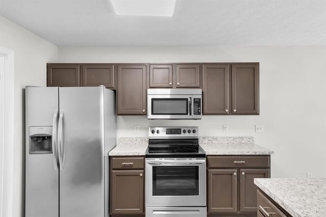 98 Bannock Drive, Hamilton Twp, OH 45039
