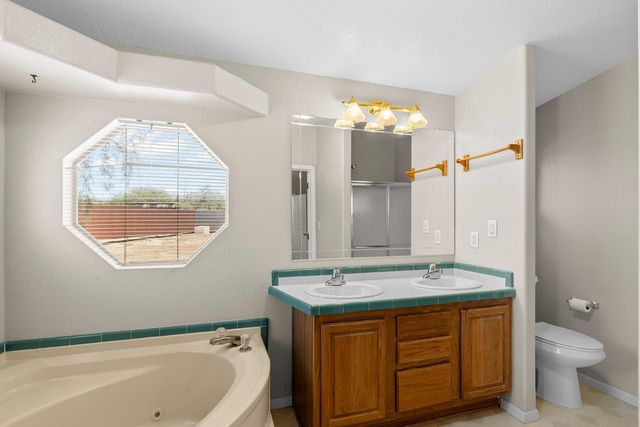 37408 N 20th Street, Phoenix, AZ 85086