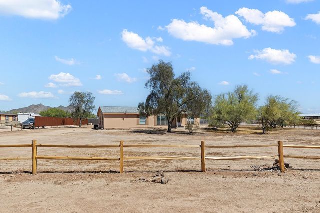 37408 N 20th Street, Phoenix, AZ 85086