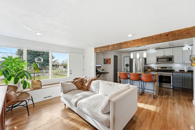 8523 S 1430 E, Sandy, UT 84093