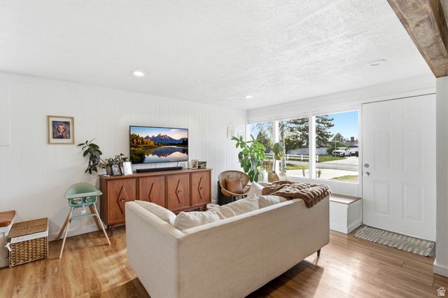 8523 S 1430 E, Sandy, UT 84093