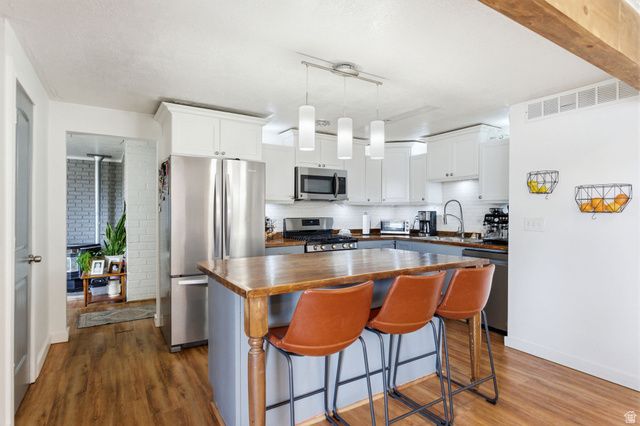 8523 S 1430 E, Sandy, UT 84093