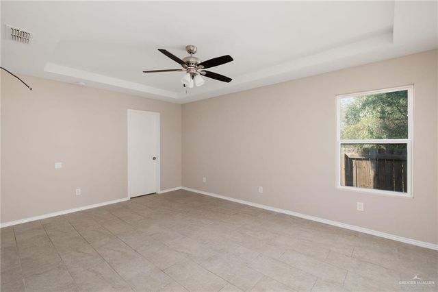 906 E Tom Landry Street, Mission, TX 78573