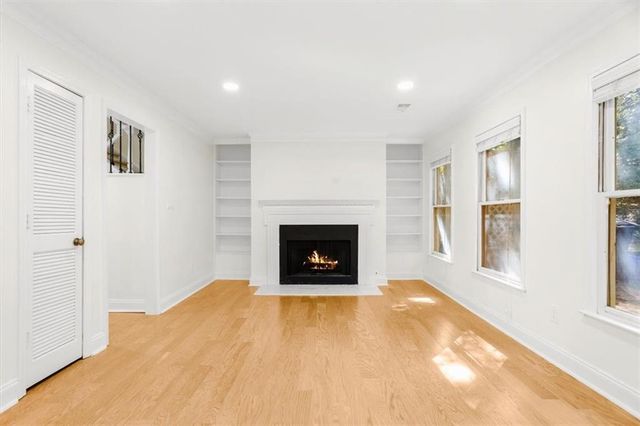 232 Peachtree Hollow Court, Sandy Springs, GA 30328