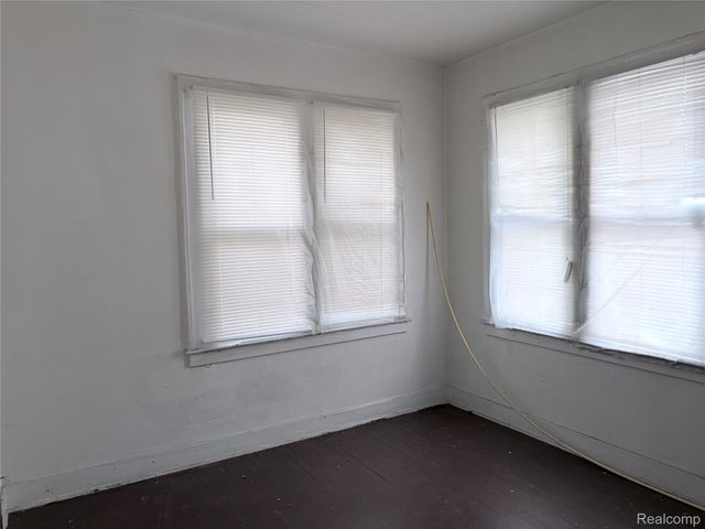 6324 Burlingame Street, Detroit, MI 48204