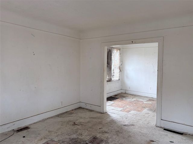 6324 Burlingame Street, Detroit, MI 48204