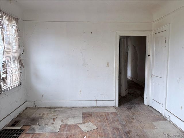 6324 Burlingame Street, Detroit, MI 48204