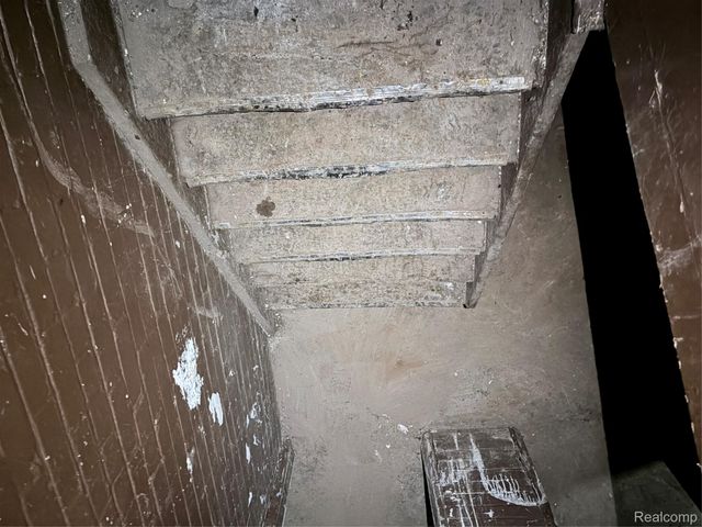 6324 Burlingame Street, Detroit, MI 48204