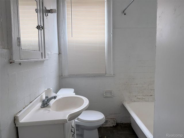 6324 Burlingame Street, Detroit, MI 48204