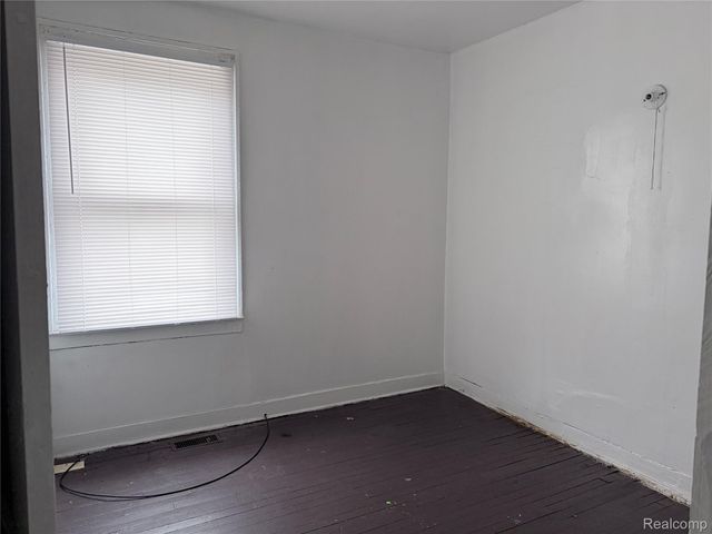 6324 Burlingame Street, Detroit, MI 48204