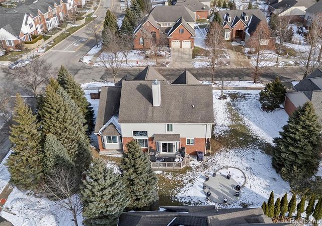 29169 Hemingway Drive, Novi, MI 48377