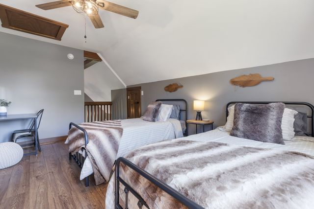 2890 Ellis Ln, Palmyra, TN 37142