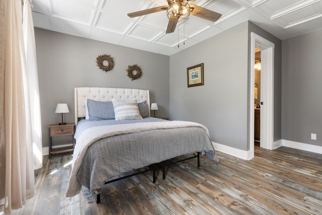 2890 Ellis Ln, Palmyra, TN 37142