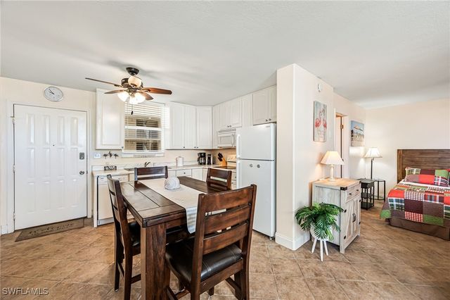 5700 Bonita Beach RD SW 3-405, Bonita Springs, FL 34134