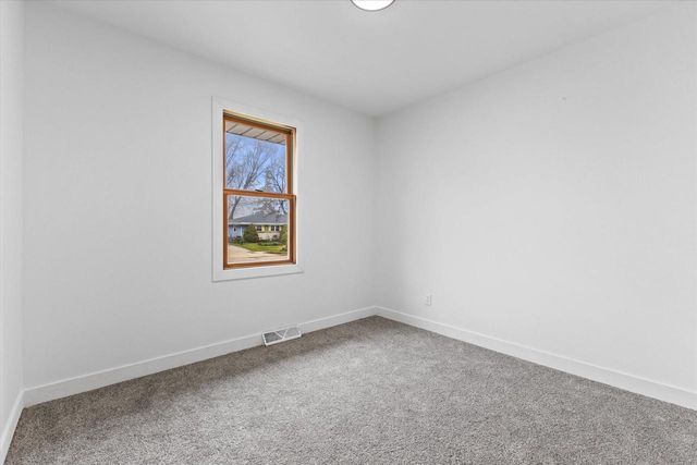 9317 Carol Ann DRIVE, Sturtevant, WI 53177