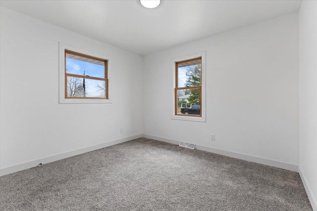 9317 Carol Ann DRIVE, Sturtevant, WI 53177