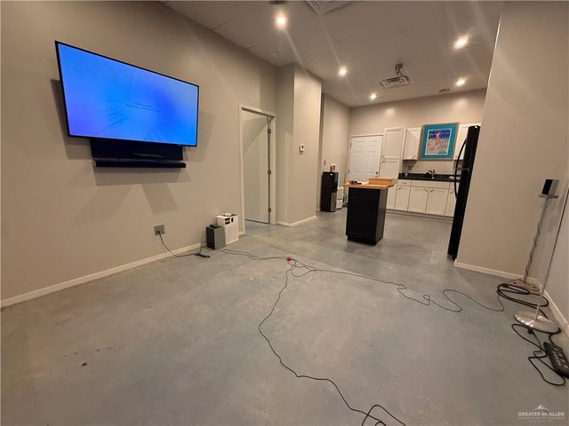 204 Jackson Avenue, Harlingen, TX 78550