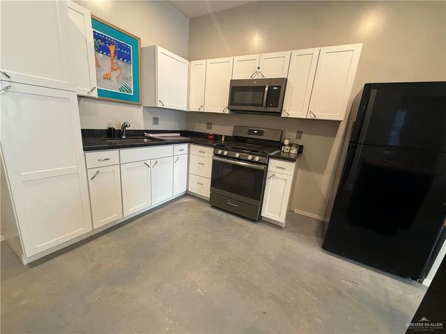 204 Jackson Avenue, Harlingen, TX 78550