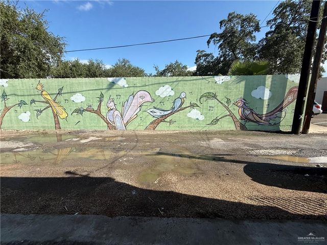 204 Jackson Avenue, Harlingen, TX 78550