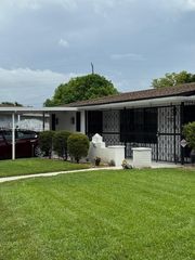 17121 NW 44th Ave, Miami Gardens, FL 33055