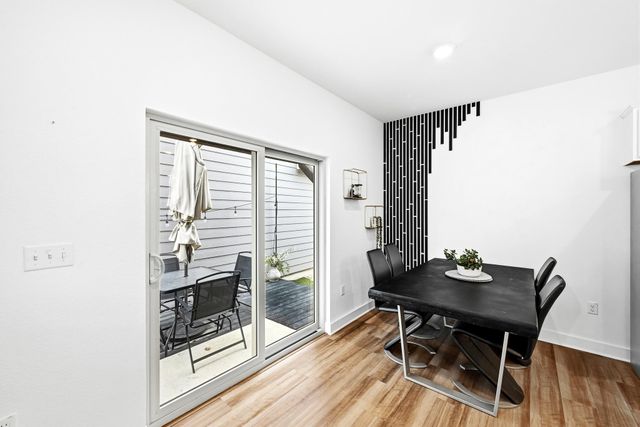 8009 Mellencamp DR 212, Austin, TX 78744