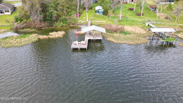 176 LAKE Drive, Florahome, FL 32140