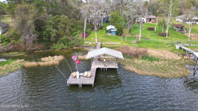 176 LAKE Drive, Florahome, FL 32140