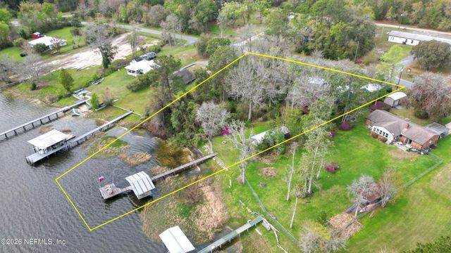 176 LAKE Drive, Florahome, FL 32140