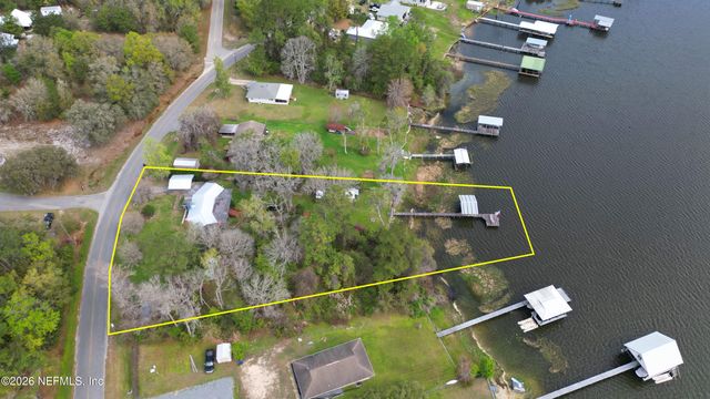 176 LAKE Drive, Florahome, FL 32140