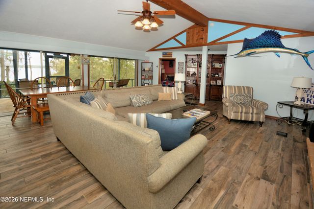 176 LAKE Drive, Florahome, FL 32140