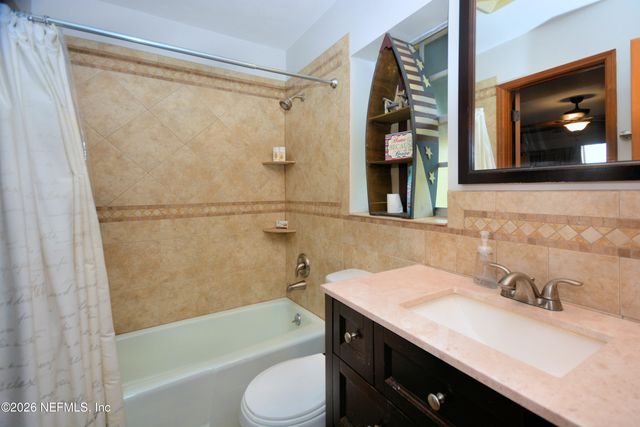 176 LAKE Drive, Florahome, FL 32140