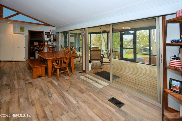 176 LAKE Drive, Florahome, FL 32140