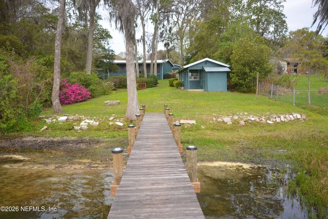 176 LAKE Drive, Florahome, FL 32140