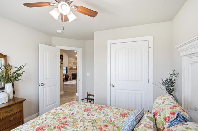 2422 LAWTON DR, Columbia, MO 65202