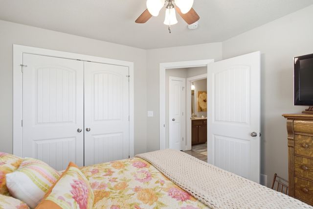 2422 LAWTON DR, Columbia, MO 65202