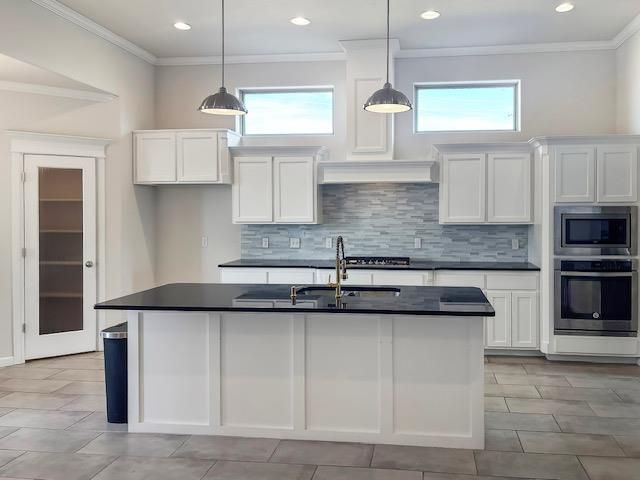 13621 Brampton Way, Yukon, OK 73099