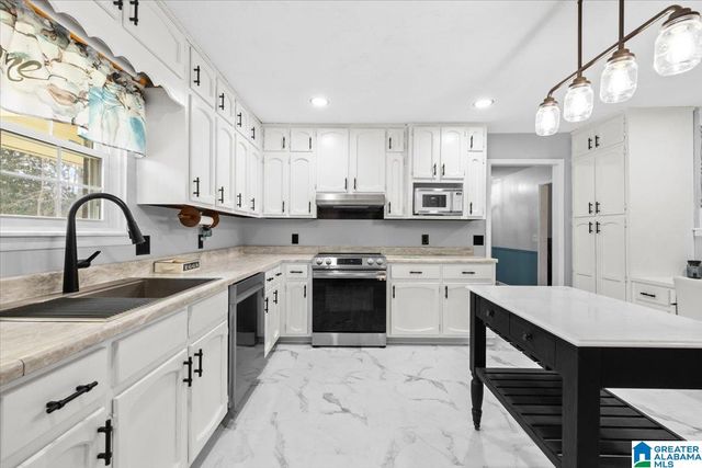 6347 COUNTY HIGHWAY 26, Blountsville, AL 35031