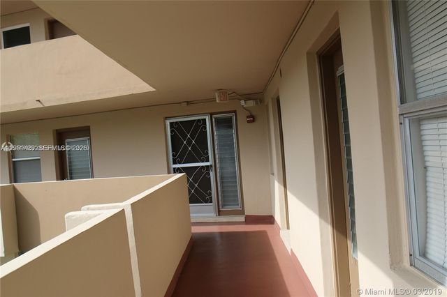 1401 NE 191st St D217, Miami, FL 33179