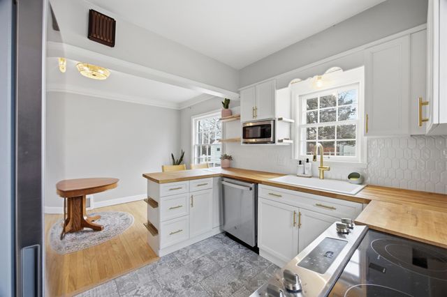 1345 3rd Street N, Fargo, ND 58102