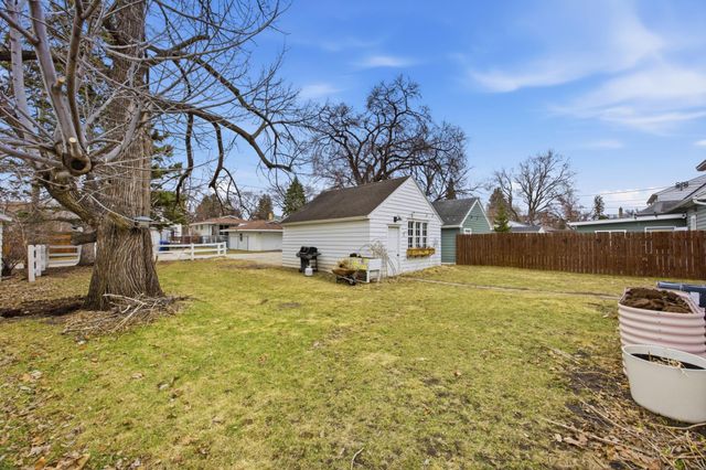 1345 3rd Street N, Fargo, ND 58102